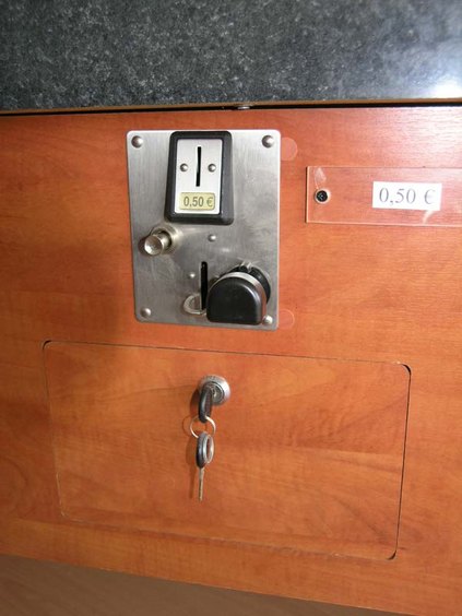 Μπιλιάρδο με κερματοδέκτη